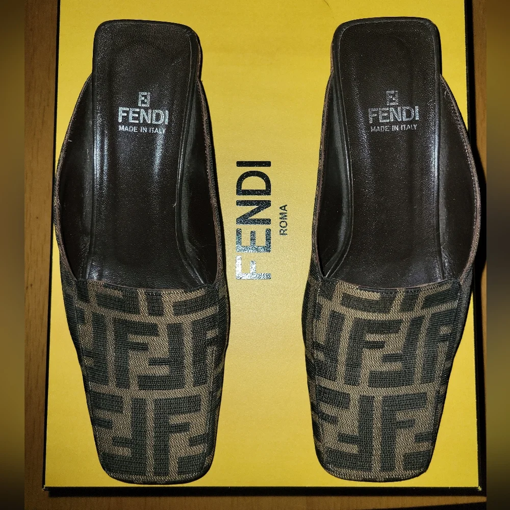 FENDI Zucca Mules w kitten heels, EU 37 - Picture 2 of 10